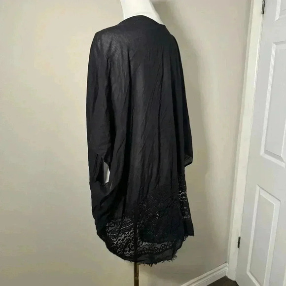 Roots boho lightweight shawl OS - Picture 4 of 5